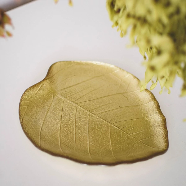 levél formájú tálca