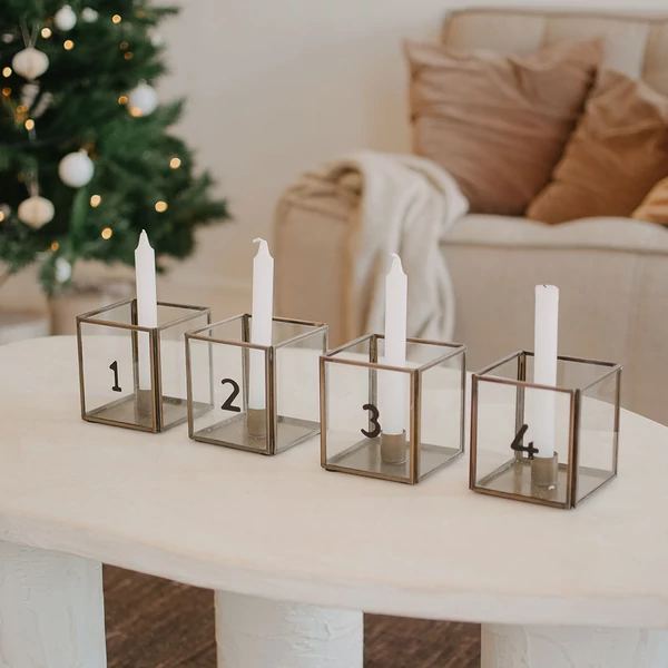 Adventi gyertyatartók - üveg, fém kerettel