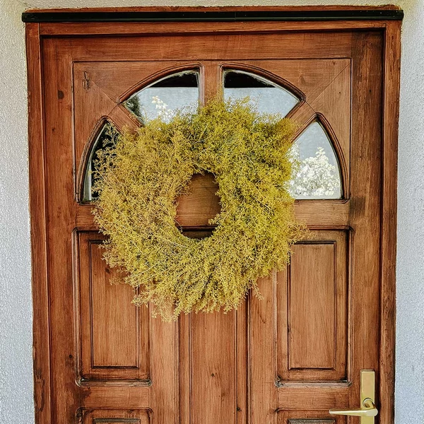 Kopogtató és koszorú - ballagófű - sárga - 50 cm