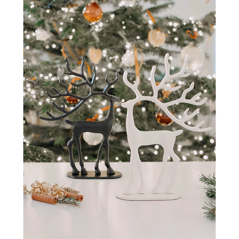 fekete fém szarvas nagy aganccsal