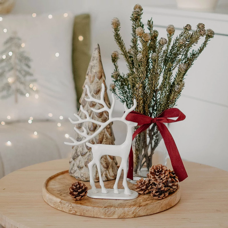 fehér szarvas dekoráció