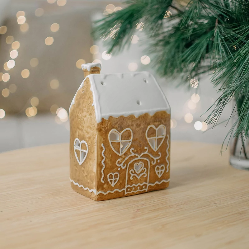 kerámia mézeskalácsházikó mécsestartó