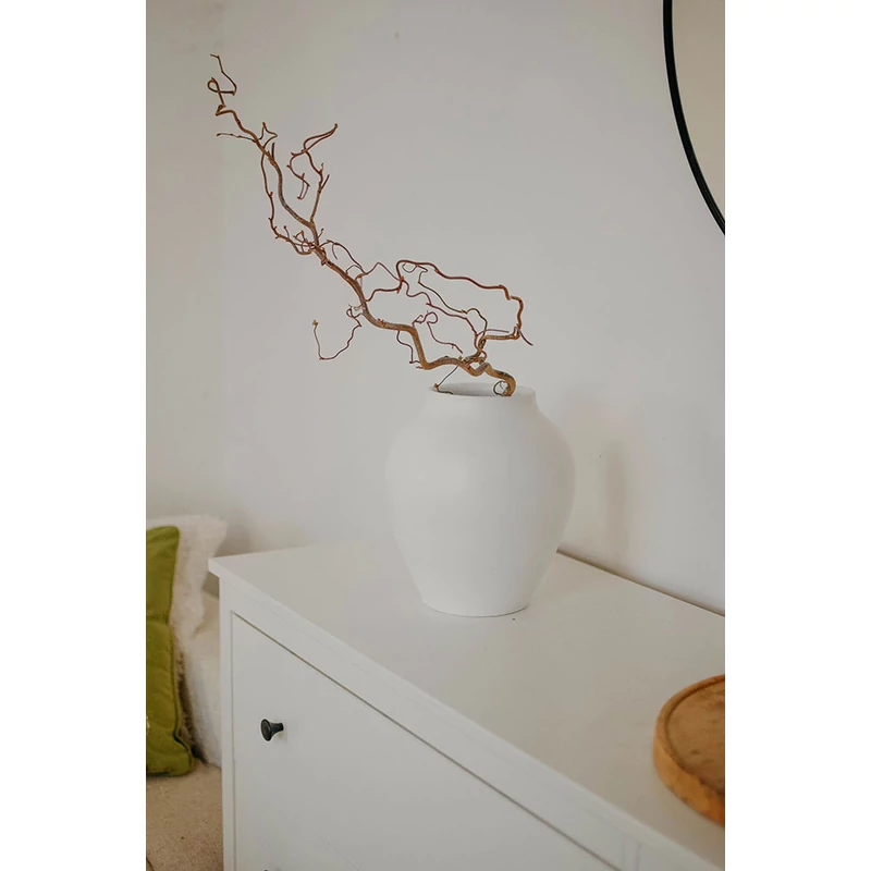 fehér kerámia váza