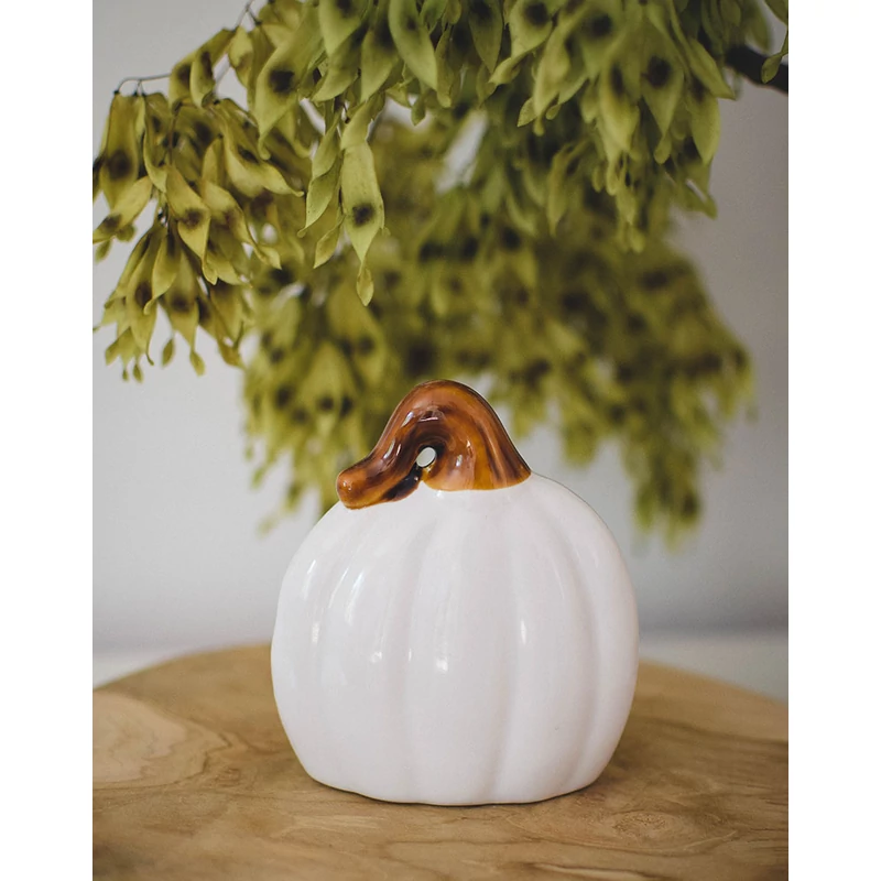 fehér kerámia tök