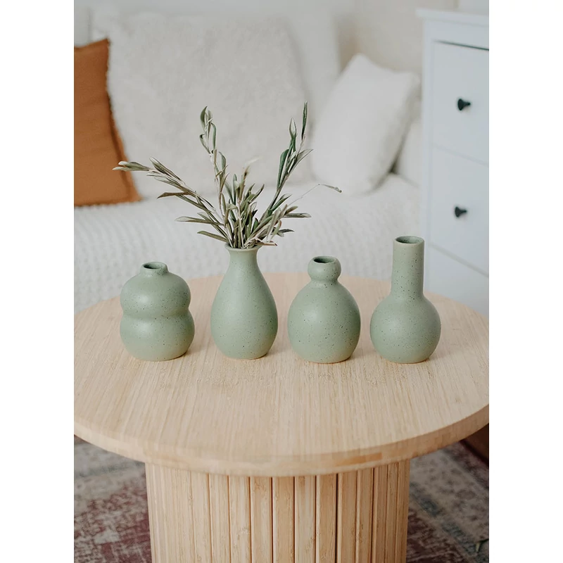 zöld kis kerámia váza